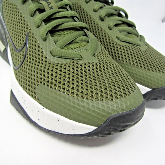Athletic_Shoes